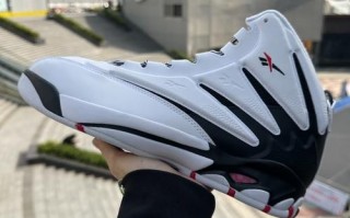 锐步质量怎么样_锐步鞋耐穿吗