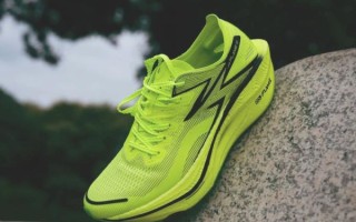 361跑鞋怎么样_适合跑步吗