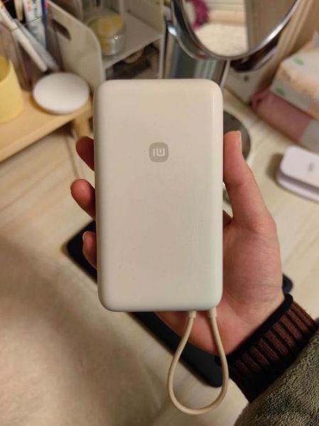 小米充电宝怎么样_小米充电宝值得买吗-第1张图片-俊逸知识馆