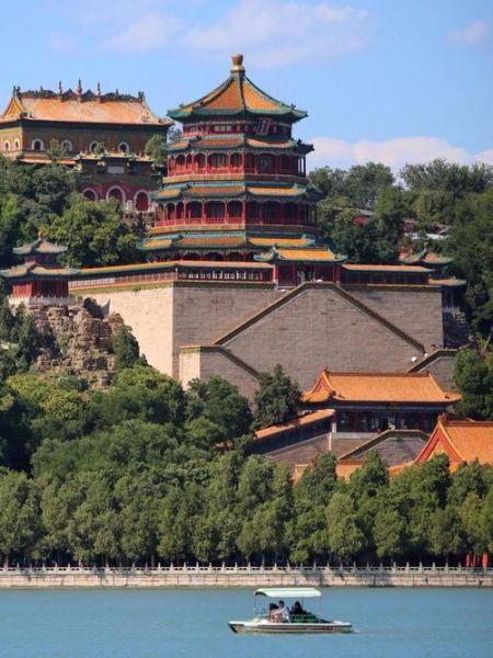 北京值得去的地方有哪些_北京旅游必去景点推荐-第2张图片-俊逸知识馆