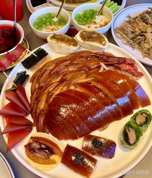 北京烧鸭哪家最正宗_北京烧鸭和烤鸭区别-第2张图片-俊逸知识馆 北京烧鸭哪家最正宗_北京烧鸭和烤鸭区别-第2张图片-俊逸知识馆