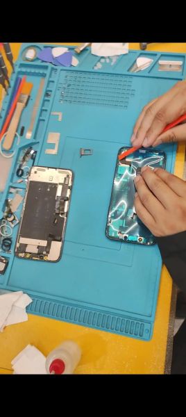 手机维修怎么样_手机维修店怎么选-第2张图片-俊逸知识馆