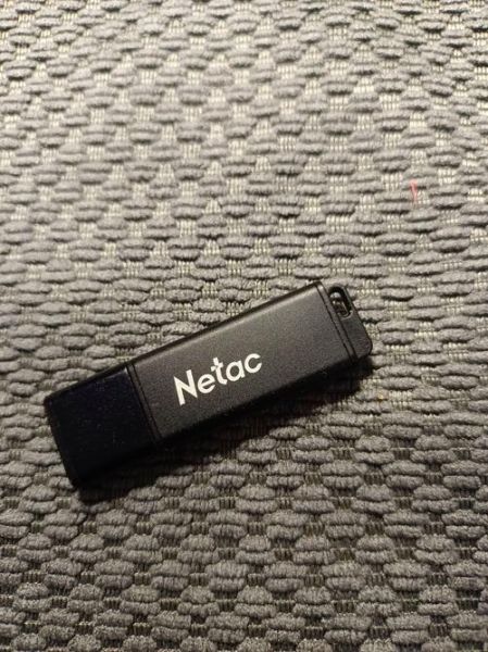 朗科u盘质量怎么样_朗科u盘耐用吗-第1张图片-俊逸知识馆