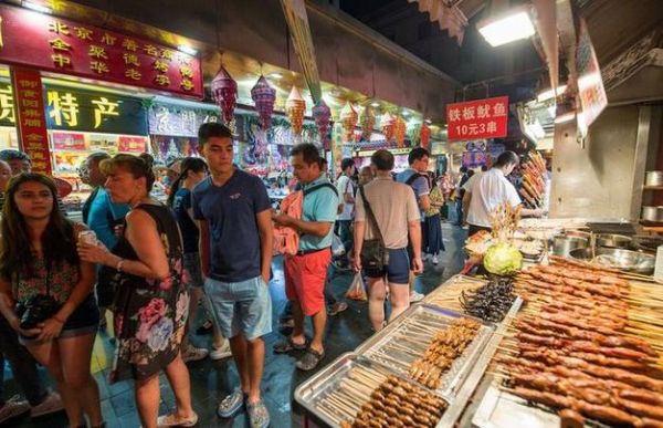 北京夜游去哪好_北京深夜美食在哪-第1张图片-俊逸知识馆