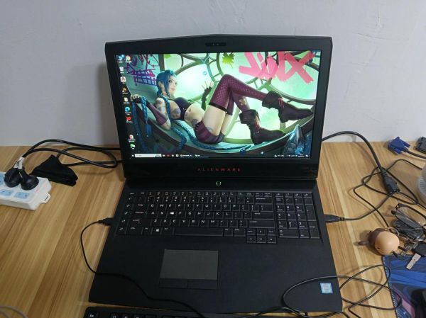 戴尔外星人怎么样_外星人笔记本值得买吗-第2张图片-俊逸知识馆