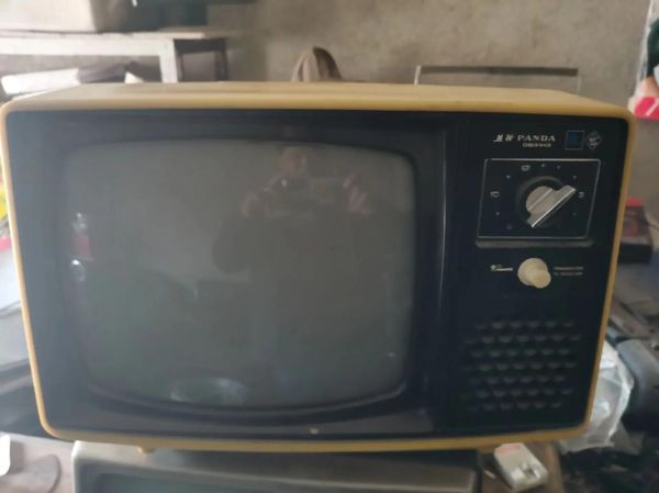 熊猫电视怎么样_熊猫电视质量好吗-第1张图片-俊逸知识馆 熊猫电视怎么样_熊猫电视质量好吗-第1张图片-俊逸知识馆