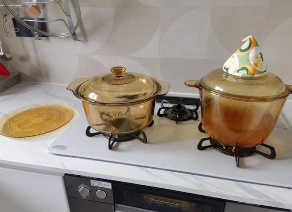 康宁锅值得买吗_康宁锅和砂锅哪个好-第2张图片-俊逸知识馆