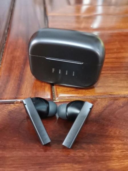 斐耳耳机怎么样_斐耳耳机值得买吗-第1张图片-俊逸知识馆