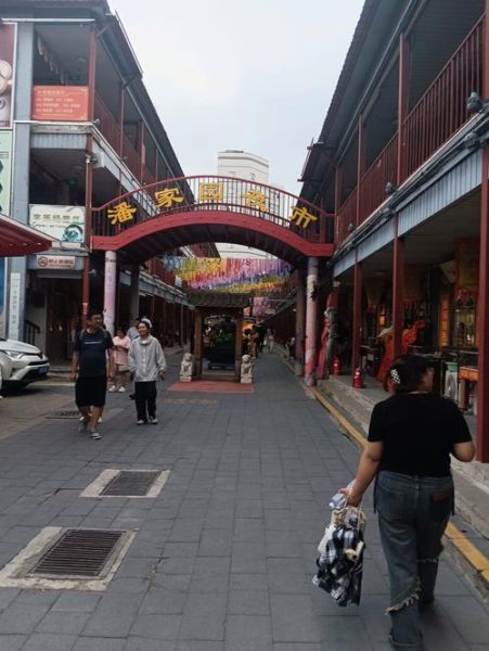 北京古玩市场在哪里_潘家园旧货市场怎么逛-第3张图片-俊逸知识馆