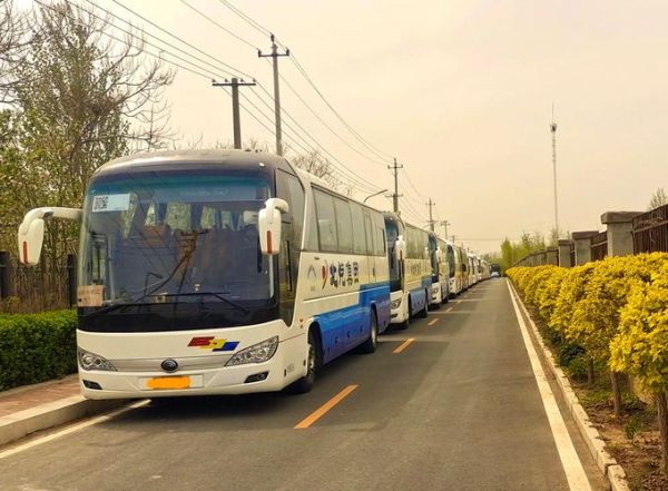 北京班车租赁价格_北京班车租赁哪家好-第3张图片-俊逸知识馆