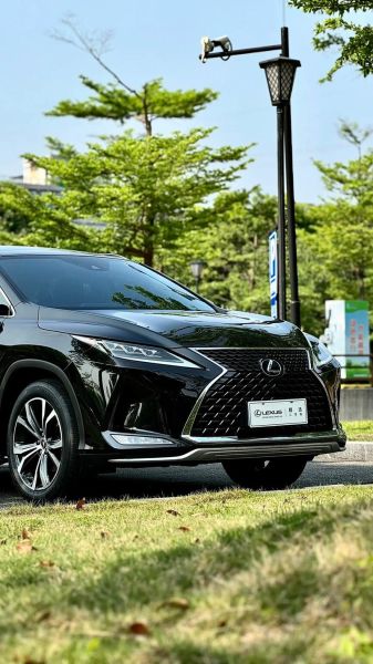 雷克萨斯rx300怎么样_rx300值得买吗-第1张图片-俊逸知识馆