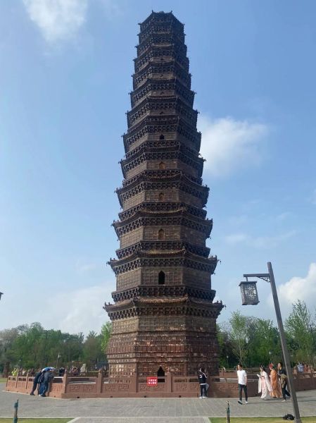 铁塔怎么样_铁塔值得去吗-第2张图片-俊逸知识馆